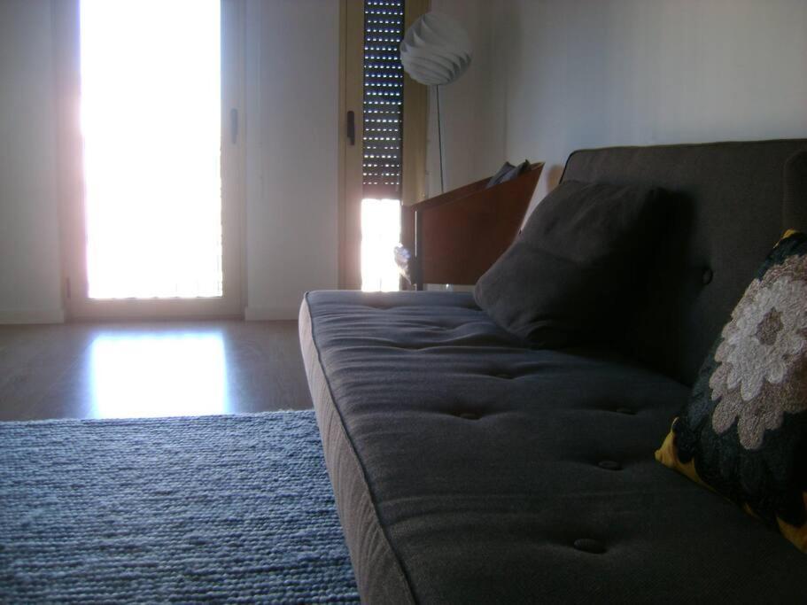 Modern And Spacious Apartment In Lisboa Esterno foto
